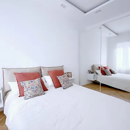 Flatsharing - Porta Garibaldi Apartman
